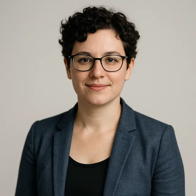 Nadia Farrell